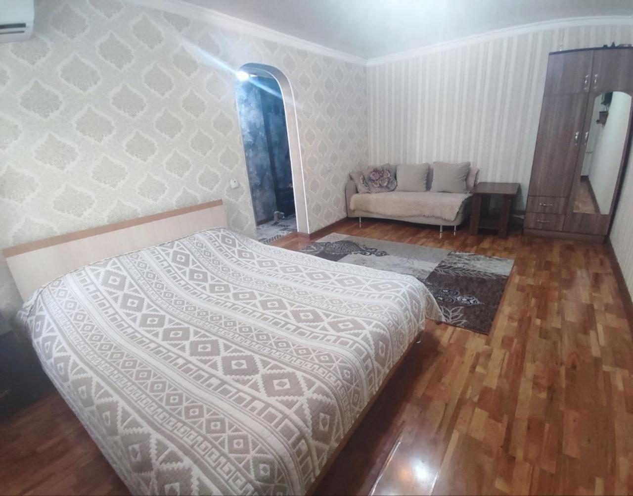 Комфортная Квартира Для 2Х Персон Bishkek Exterior foto
