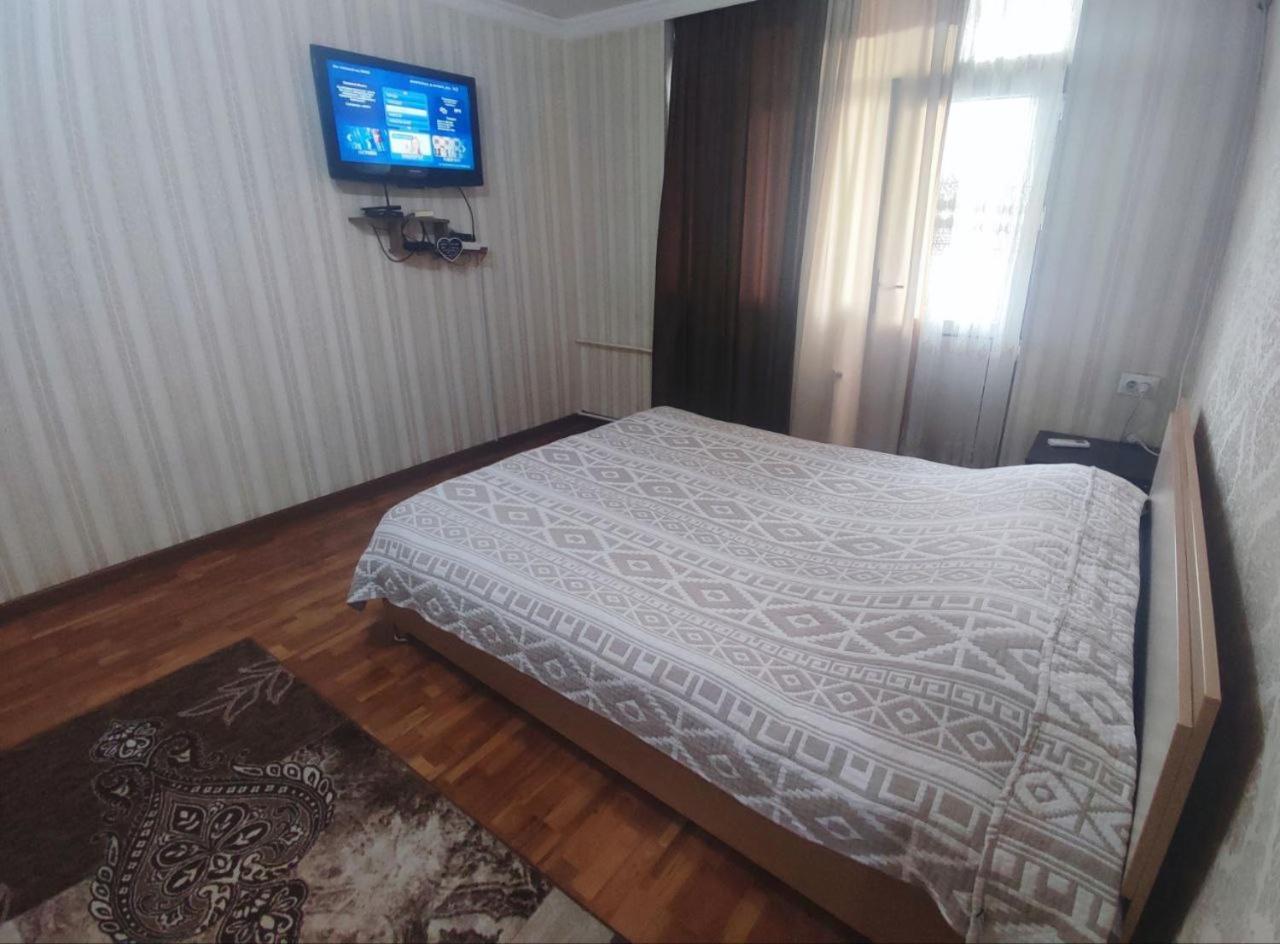 Комфортная Квартира Для 2Х Персон Bishkek Exterior foto